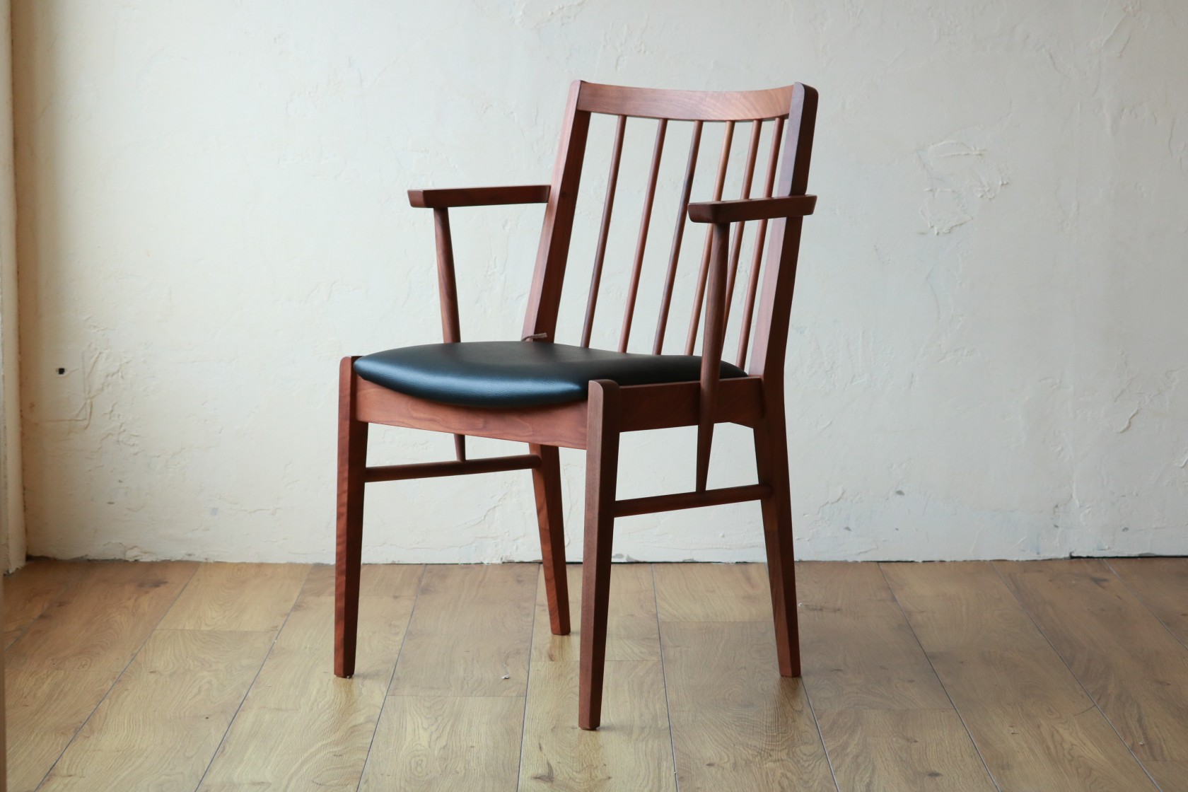 Easy to buy Chair-G　アームチェア