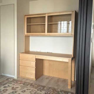 Full Order desk