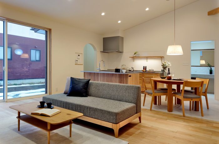 有限会社　岡崎工務店様　完成見学会のお知らせ