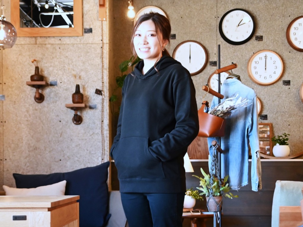 SOLID-Cotton Parka ミヤモト家具のユニフォーム(制服)パーカー 販売 卸し可能 (8)