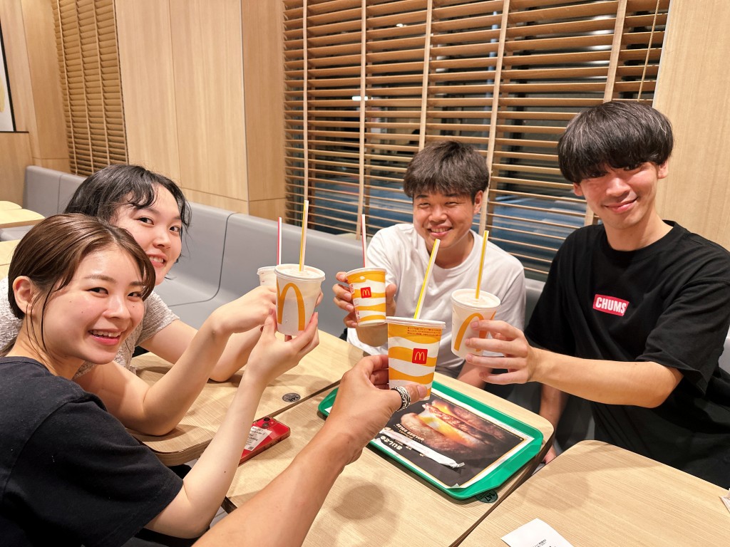 マクドナルド 高岡駅南店 メンラー部 (2)