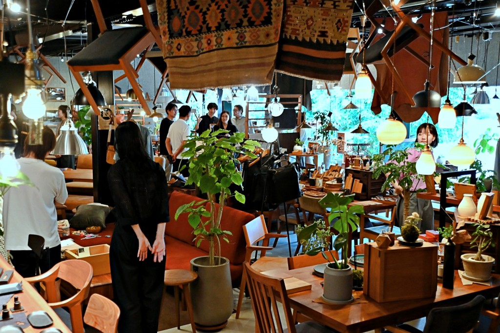 ★接客写真・接客風景・SOLID富山・店内写真 決定版2025.09.09 (4)