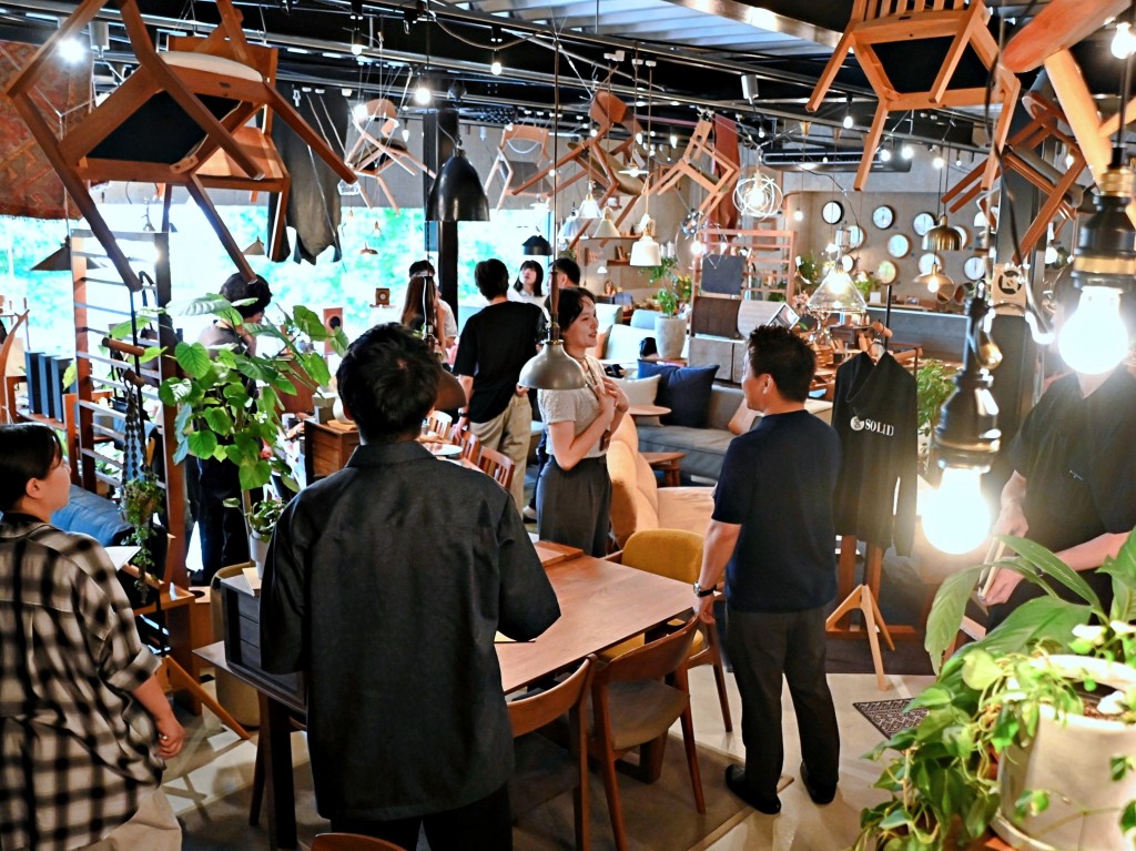 ★接客写真・接客風景・SOLID富山・店内写真 決定版2025.09.09 (4対3)
